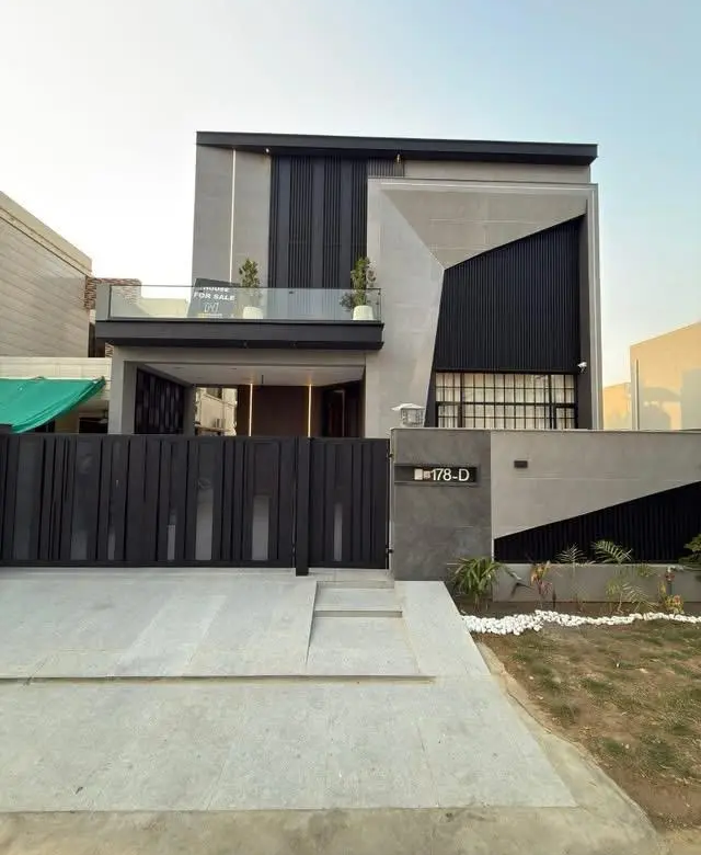 5 Marla Corner House For Sale in DHA Rahber F Block